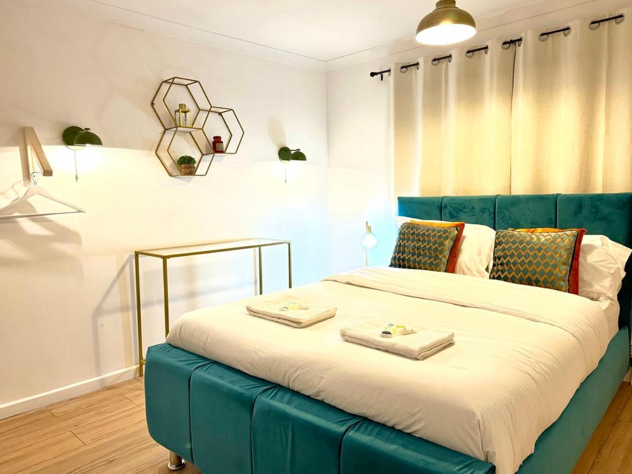 Rnm - Business Professionals Ready, Cost Effective For Large Stays! 3 Bedroom Lounge, Private Access & Entire Place, Kitchen & Washroom With Amenities, Smart Tv, Easy Access, Fast Wifi, Large Driveway, Great Transport Links, Near Worcester Hospital A Екстер'єр фото